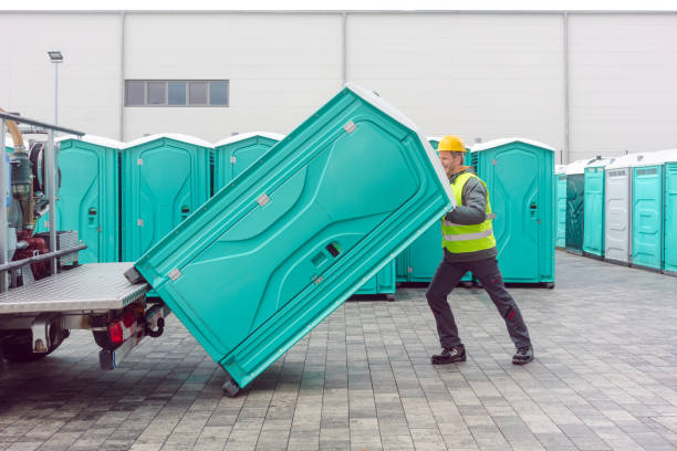 Best Luxury portable toilet rental  in Lillington, NC